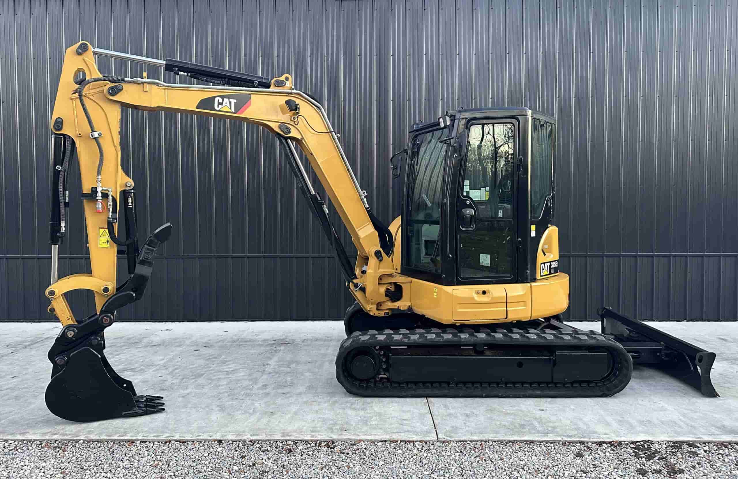 2019 CAT 305E2
